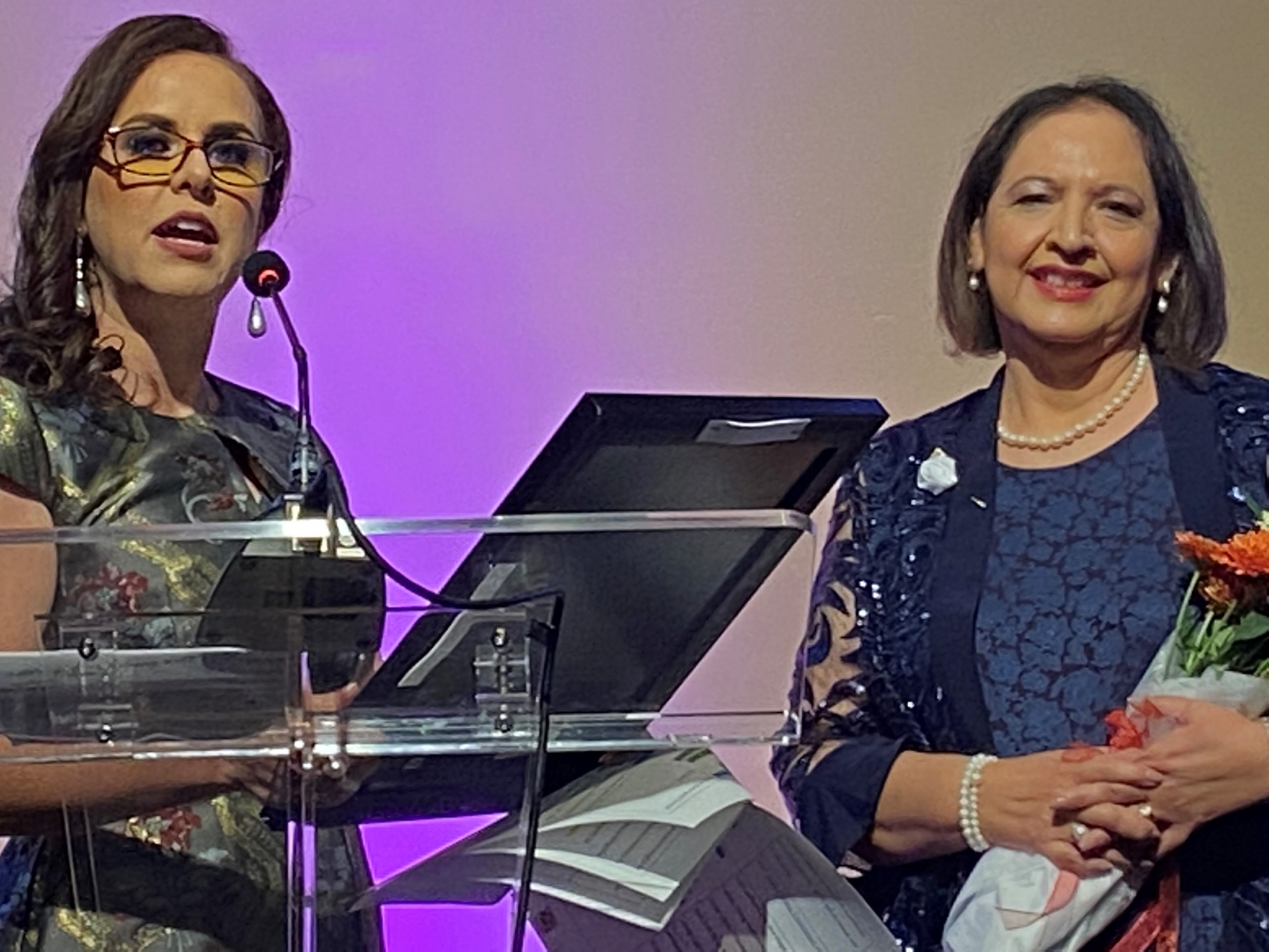 ‘The Hispanic100” celebró sus 25 años y premio a dos Latinas exitosas